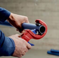 Knipex 90 23 01BK DP50 Plastik Boru Kesici - 2
