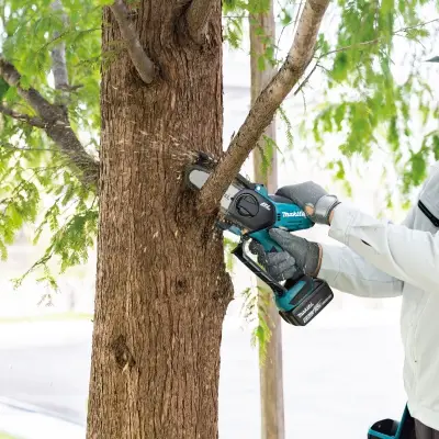 Makita DUC101Z Akülü Budama Testeresi - 2