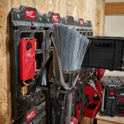 Milwaukee PACKOUT Düz Duvar Kancası 11 kg 4932480700 - 3