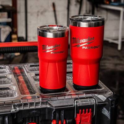 Milwaukee PACKOUT Termos Bardak 887 ml Kırmızı 4932479075 - 4