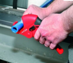 VIRAX 215032 PC32 PLASTIKKesmeMAKAS 32MM - 2